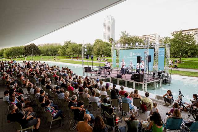 Un Lago de Conciertos